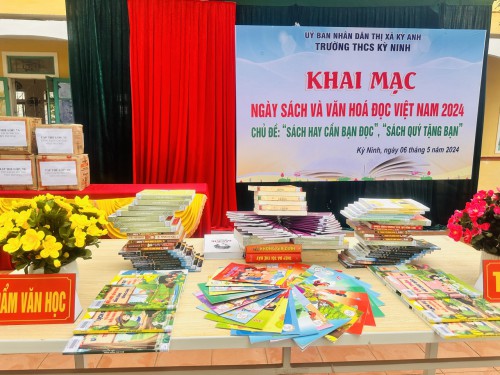          Trường THCS Kỳ Ninh tổ chức Lễ phát động Hưởng ứng Ngày sách và Văn hoá đọc Việt Nam năm 2024. 